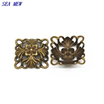 100 PCS 5 Colors Plated 14mm Metal Copper Hollow Out Filigree Flowers Connectors Charm For Jewelry Making
100 PCS 5 Colors Plated 14mm Metal Copper Hollow Out Filigree Flowers Connectors Charm For Jewelry Making