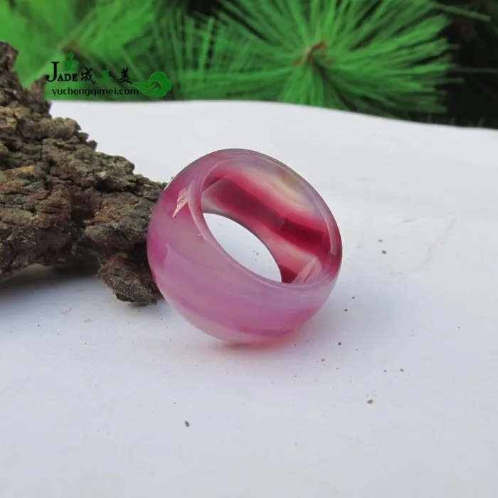 19.7 natural ice ring top purple color chalcedony agate jade ring pull that male and female couple rings genuine
19.7 natural ice ring top purple color chalcedony agate jade ring pull that male and female couple rings genuine