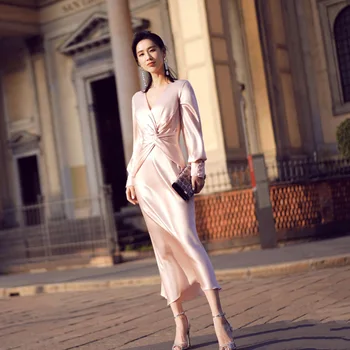 2019 Dress Sexy Huang Shengyi Celebrity Pink V Neck Women Full Draped Fashion Night Club Bandage Body con Party DressesWholesale 
2019 Dress Sexy Huang Shengyi Celebrity Pink V Neck Women Full Draped Fashion Night Club Bandage Body con Party DressesWholesale