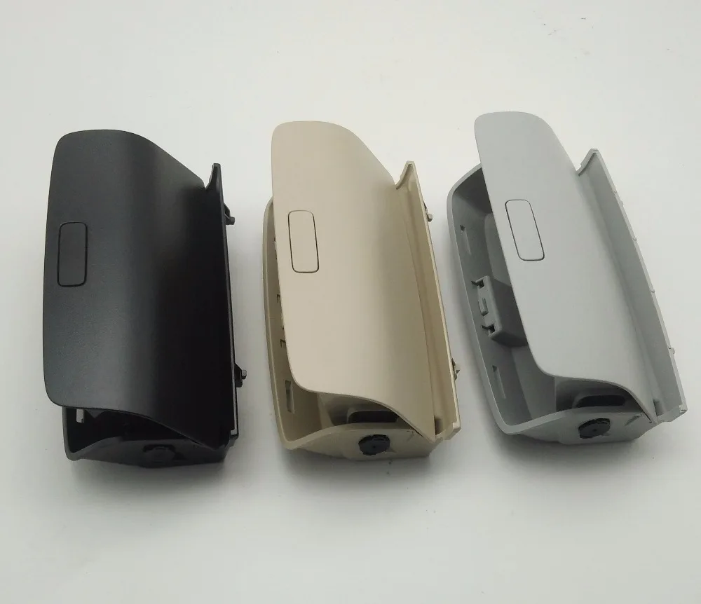 For VW Tiguan Golf mk5 mk6 Passat B7 CC Skoda Superb Yeti black gray beige Sun glasses box Sol Glass boxes 1k0 1kd 868 837 D / E
For VW Tiguan Golf mk5 mk6 Passat B7 CC Skoda Superb Yeti black gray beige Sun glasses box Sol Glass boxes 1k0 1kd 868 837 D / E