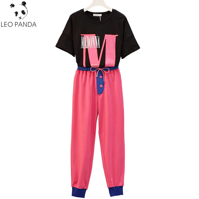 Plus Size 2019 Fashion New Summer Two Piece Set Women Casual Loose Sporting Sets Tracksuit Female Short Sleeve Top + Pant Suit
Plus Size 2019 Fashion New Summer Two Piece Set Women Casual Loose Sporting Sets Tracksuit Female Short Sleeve Top + Pant Suit