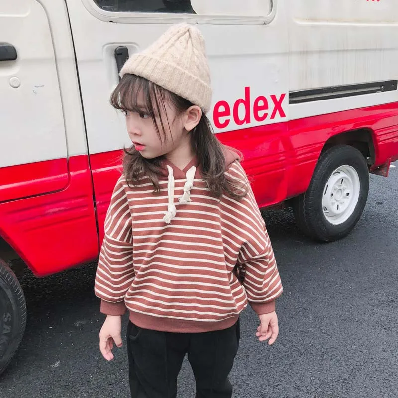 Children Clothes Baby Girls Winter Long Sleeve Striped Plus Velvet Thicken Hooded Warm Hoodies Kids Pullover Tops 2-8Years
Children Clothes Baby Girls Winter Long Sleeve Striped Plus Velvet Thicken Hooded Warm Hoodies Kids Pullover Tops 2-8Years