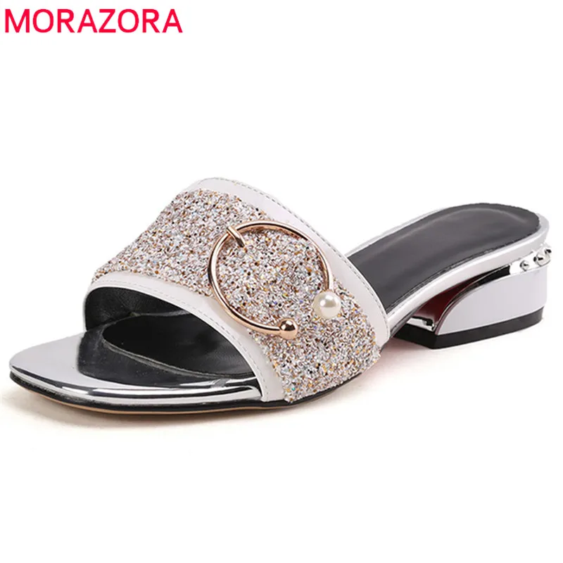 MORAZORA 2020 new arrive women slippers sequined cloth summer shoes size 34-39 comfortable 4cm square heel mules shoes 
MORAZORA 2020 new arrive women slippers sequined cloth summer shoes size 34-39 comfortable 4cm square heel mules shoes