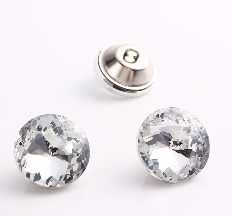 (100PCS/LOT) 18MM Furniture DIY Diamond Accessories Crystal Buttons Metal Shank Combined Strass Shinning Redbud
(100PCS/LOT) 18MM Furniture DIY Diamond Accessories Crystal Buttons Metal Shank Combined Strass Shinning Redbud