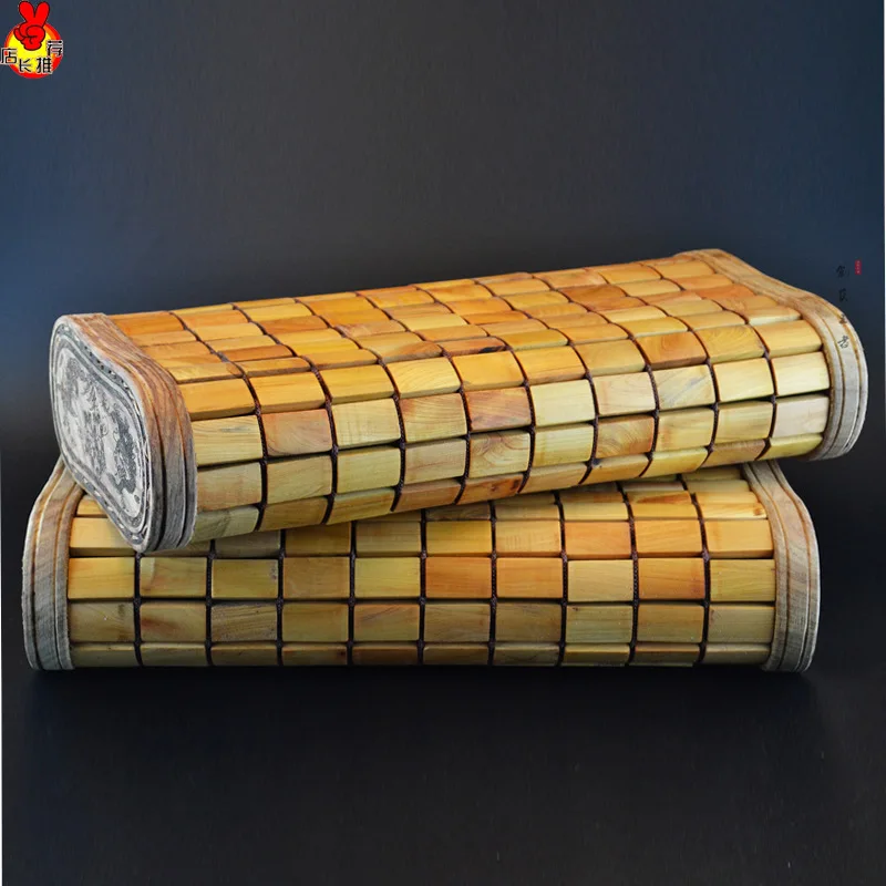 Rosewood pillow cervical vertebra protective pillow summer Thuja wood furniture decoration craft gift collection health care pil
Rosewood pillow cervical vertebra protective pillow summer Thuja wood furniture decoration craft gift collection health care pil