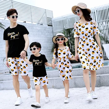 2019 Summer Family Matching Mother Daughter Dresses Dot+ Princess Dress Father Son Outfits Holiday Clothing Suit
2019 Summer Family Matching Mother Daughter Dresses Dot+ Princess Dress Father Son Outfits Holiday Clothing Suit