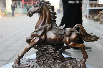 China Art Statue Pure Copper Bronze Feng Shui Lucky Auspicious Running War Horse
China Art Statue Pure Copper Bronze Feng Shui Lucky Auspicious Running War Horse