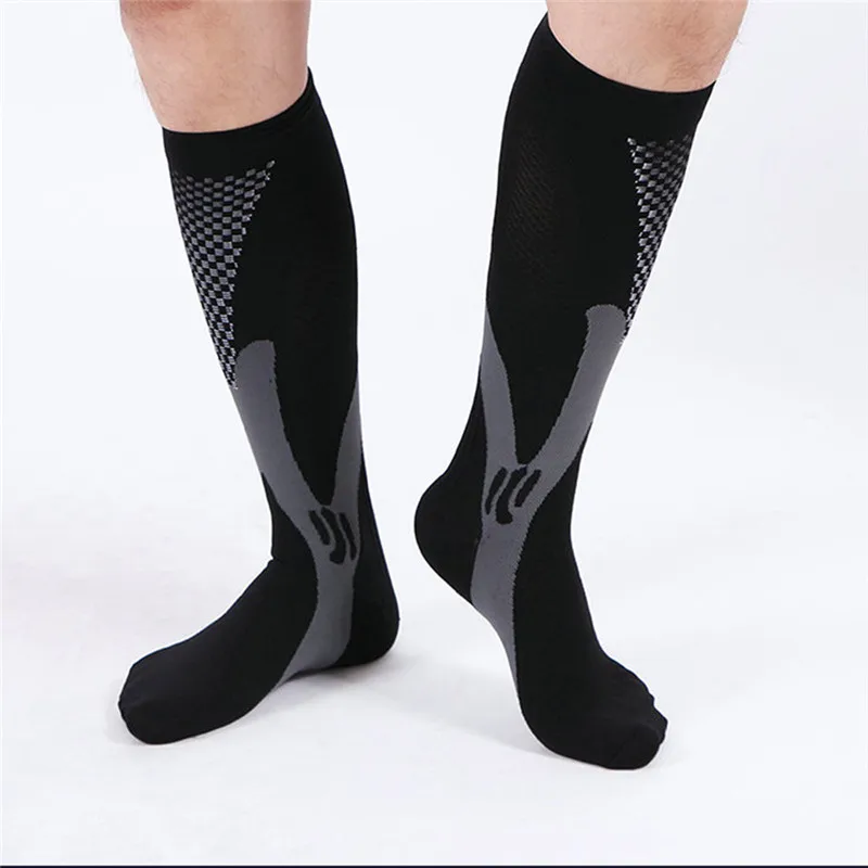 2PCS Men's And Women's Sports Socks Leg Support Elastic Outdoor Compression Socks Running Ski Basketball Football Long Socks
2PCS Men's And Women's Sports Socks Leg Support Elastic Outdoor Compression Socks Running Ski Basketball Football Long Socks