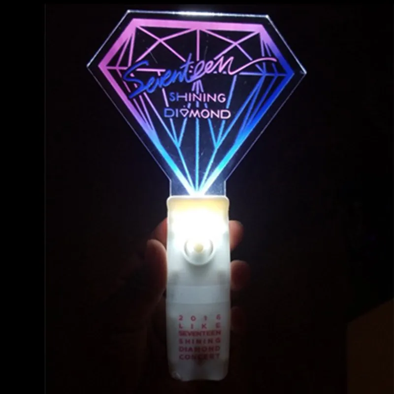 SEVENTEEN 17 SHINNINGDIAMOND Concert Light Stick Fans Supporting Lightstick KPOP Fan LED Lamp Gift Collection Pendants JHF075
SEVENTEEN 17 SHINNINGDIAMOND Concert Light Stick Fans Supporting Lightstick KPOP Fan LED Lamp Gift Collection Pendants JHF075