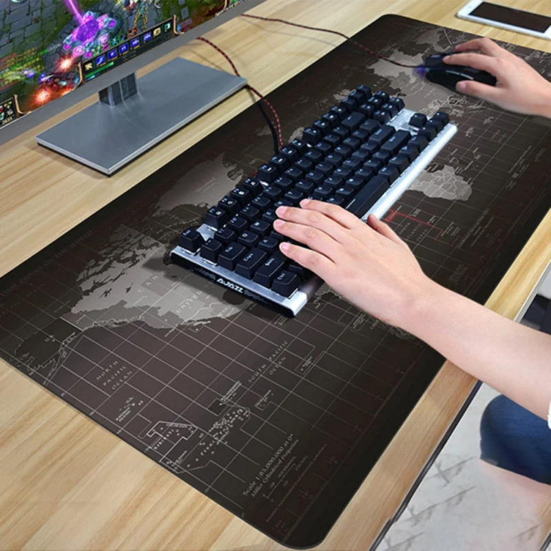 Oversized thickened Gaming Mouse Pad Portable Non-slip Rubber Base Special Treated Textured Weave with Precision Control
Oversized thickened Gaming Mouse Pad Portable Non-slip Rubber Base Special Treated Textured Weave with Precision Control