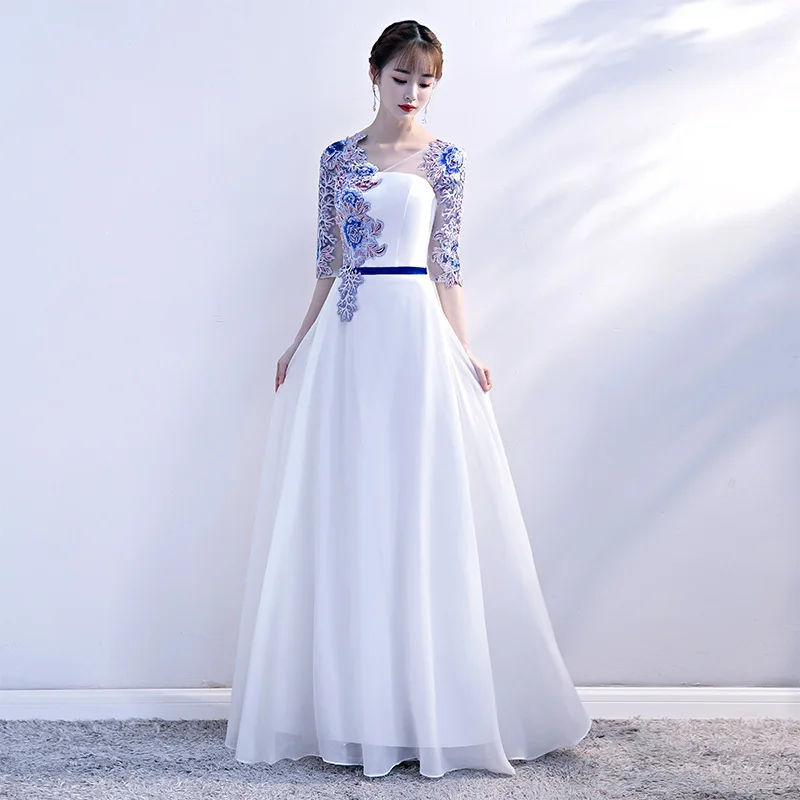 Long New Elegant Evening Dress Party Dresses V Neck Open Back Mid Sleeve Lace Appliques Prom Gowns Chiffon Ruched Formal Dresses
Long New Elegant Evening Dress Party Dresses V Neck Open Back Mid Sleeve Lace Appliques Prom Gowns Chiffon Ruched Formal Dresses