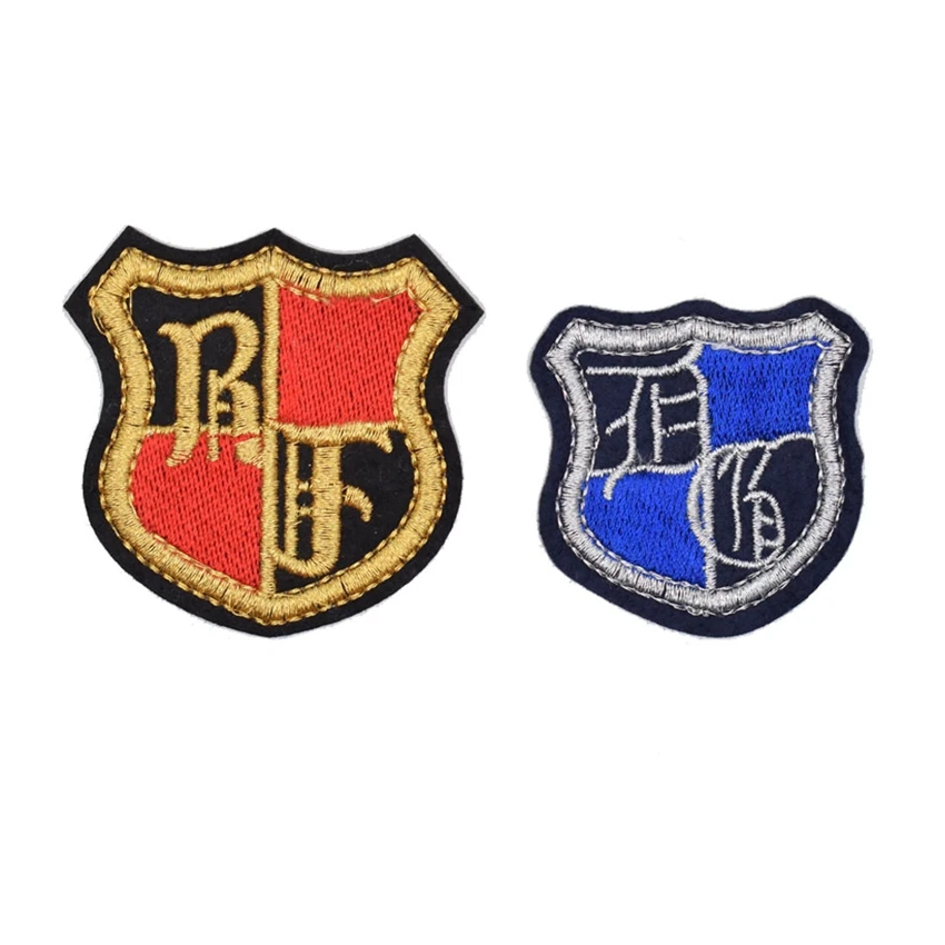 1Pcs Harry Potter HOGWARTS SCHOOL Uniform Emblem Embroidered Robe Iron On Patch tv movie series badge fantastic animals Patch
1Pcs Harry Potter HOGWARTS SCHOOL Uniform Emblem Embroidered Robe Iron On Patch tv movie series badge fantastic animals Patch