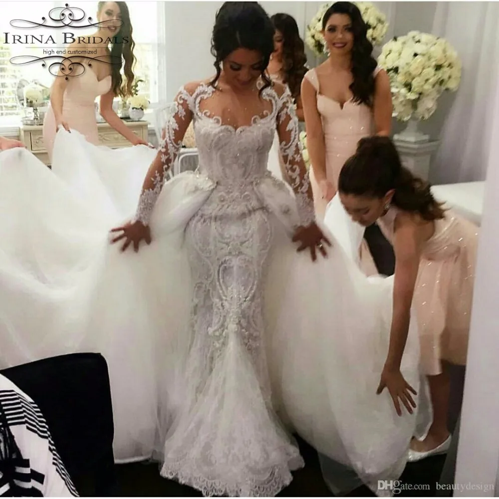 Long Sleeve Wedding Gown Lace Appliqued Pearls Patterns Mermaid Removable Train Wedding Dress Turkey
Long Sleeve Wedding Gown Lace Appliqued Pearls Patterns Mermaid Removable Train Wedding Dress Turkey