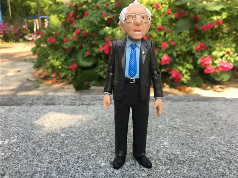 Bernie Sanders 5" Action Figure Doll Real Life America Political Collection Gift New No Package
Bernie Sanders 5" Action Figure Doll Real Life America Political Collection Gift New No Package