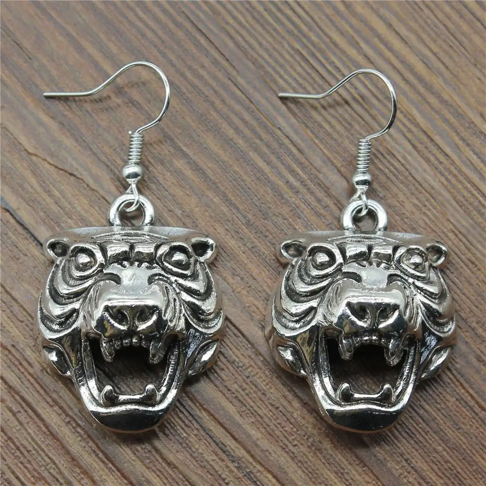 WYSIWYG Fashion Handmade 3D Tiger Head Drop Earrings, Vintage 3D Tiger Head Earring Jewelry Gift For Women Dropshipping
WYSIWYG Fashion Handmade 3D Tiger Head Drop Earrings, Vintage 3D Tiger Head Earring Jewelry Gift For Women Dropshipping