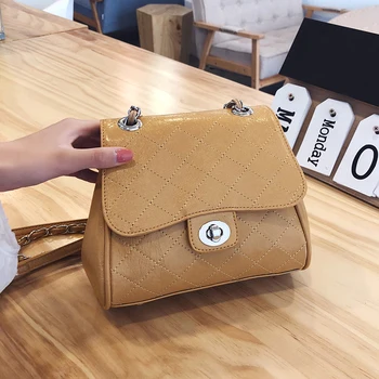 2019 European fashion simple saddle bag women's designer handbag high quality PU leather crocodile pattern shoulder bag qq456
2019 European fashion simple saddle bag women's designer handbag high quality PU leather crocodile pattern shoulder bag qq456