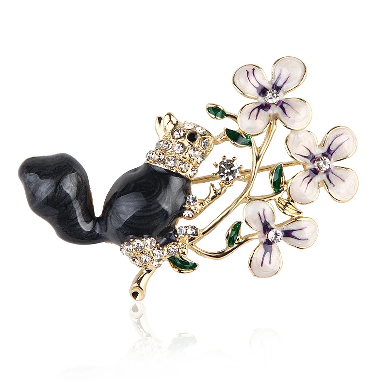Squirrel Climbing Tree Brooches Weddings Banquet Brooch For Women And Men Christmas Gifts
Squirrel Climbing Tree Brooches Weddings Banquet Brooch For Women And Men Christmas Gifts