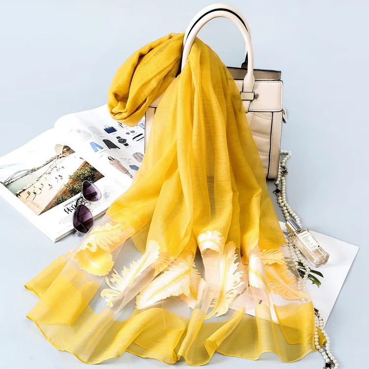 2019 New Shawls Rayon Scarf Women Cape Sunscreen Shawl Echarpes Kerchief Soild Color Scarves Embroidery Feather Wrap Pashmina
2019 New Shawls Rayon Scarf Women Cape Sunscreen Shawl Echarpes Kerchief Soild Color Scarves Embroidery Feather Wrap Pashmina