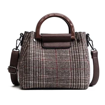Women 2019 Leather Handbag Ladies Luxury Designer Brand Crossbody Shoulder Bag Plaid Feminina High Quality Small Clutch
Women 2019 Leather Handbag Ladies Luxury Designer Brand Crossbody Shoulder Bag Plaid Feminina High Quality Small Clutch