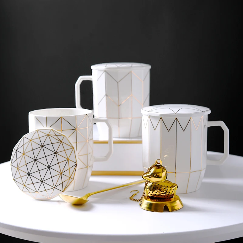 400mlLuxury Geometry Ceramic Mug Drinkware Creative Porcelain Coffee Tea Cup with Lid Gift Box
400mlLuxury Geometry Ceramic Mug Drinkware Creative Porcelain Coffee Tea Cup with Lid Gift Box
