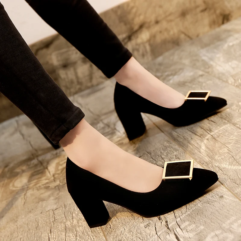 Spring And Summer Korean Version Of The Black Hollow Bow Pointed High Heels Shallow Mouth Sexy Shoes Fashion Wild Ladies Shoes
Spring And Summer Korean Version Of The Black Hollow Bow Pointed High Heels Shallow Mouth Sexy Shoes Fashion Wild Ladies Shoes