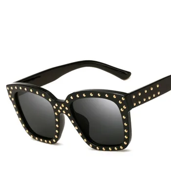 Mens Sunglasses Brand Designer Male De Sol Oculos masculino Women Rivet Oversized Coating Sun Glasses Vintage Squared Shadow
Mens Sunglasses Brand Designer Male De Sol Oculos masculino Women Rivet Oversized Coating Sun Glasses Vintage Squared Shadow