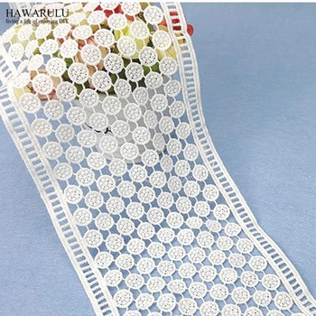 3yard white lace fabric High-end fashionable bilateral lace fabrics wedding decoration computer embroidery water-soluble trim
3yard white lace fabric High-end fashionable bilateral lace fabrics wedding decoration computer embroidery water-soluble trim