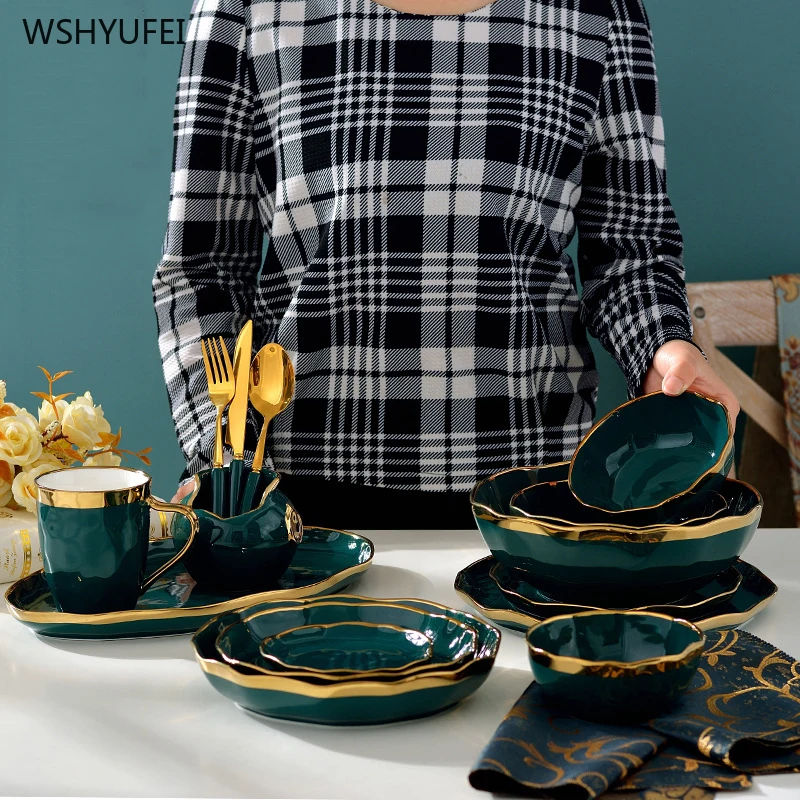 Direct selling Nordic ceramic tableware creative peacock green ceramic plate retro Phnom Penh dish dish home dining plate
Direct selling Nordic ceramic tableware creative peacock green ceramic plate retro Phnom Penh dish dish home dining plate