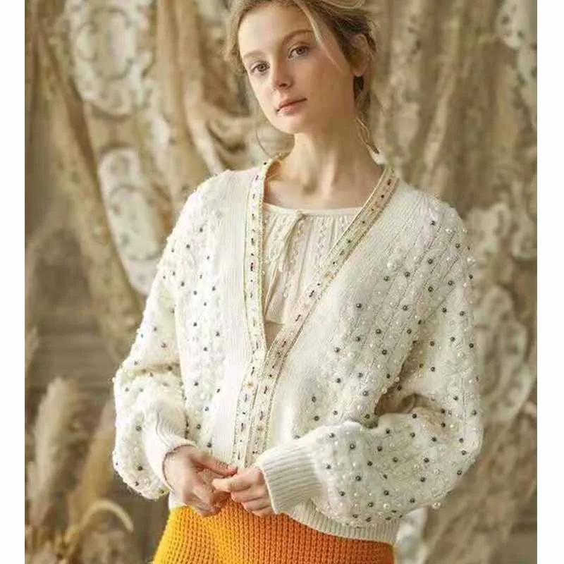Cosmicchic Cardigan Wool Loose Sweater Long Sleever V Neck Pearl Beading Sweater Runway Fashion Knitted Casual Sweater Outwear
Cosmicchic Cardigan Wool Loose Sweater Long Sleever V Neck Pearl Beading Sweater Runway Fashion Knitted Casual Sweater Outwear