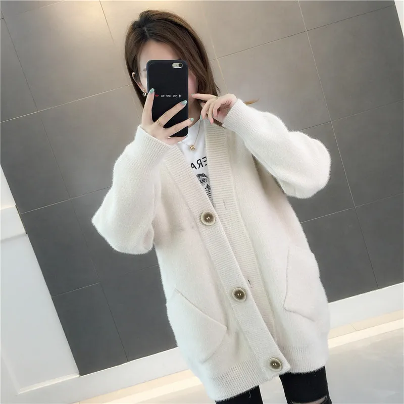 Spring Women Sweater 2019 New Loose Medium Long Female Cardigan Sweater Single-Breasted V-Neck Quality Ladies Sweater Tops Qw055
Spring Women Sweater 2019 New Loose Medium Long Female Cardigan Sweater Single-Breasted V-Neck Quality Ladies Sweater Tops Qw055