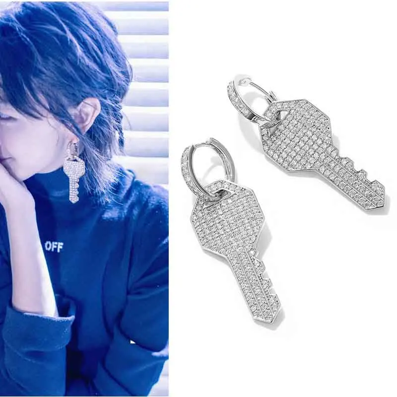 New big Earrings Exaggeration Crystal Dangle Earrings Silver Color Key Drop Earrings Rhinestone Cubic Zircon Earrings Jewelry
New big Earrings Exaggeration Crystal Dangle Earrings Silver Color Key Drop Earrings Rhinestone Cubic Zircon Earrings Jewelry