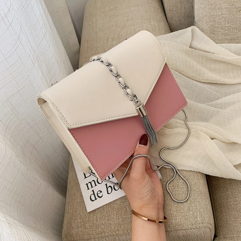 Fringed Chain Small Flap Bag For Women 2019 leather Crossbody Bags Ladies Summer small Messenger Shoulder Handbags and Purses
Fringed Chain Small Flap Bag For Women 2019 leather Crossbody Bags Ladies Summer small Messenger Shoulder Handbags and Purses