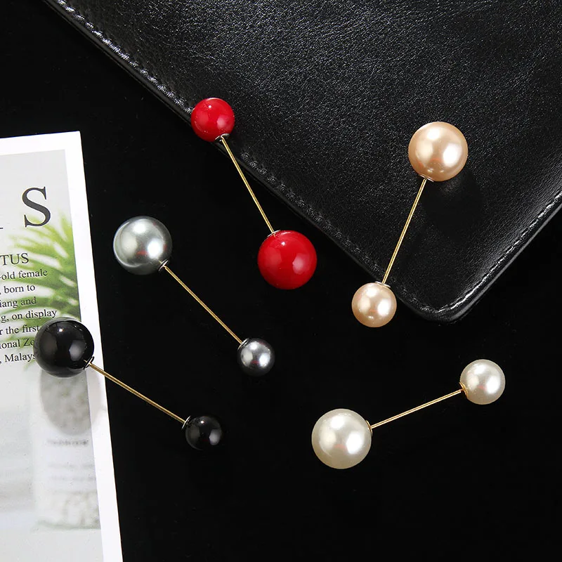 Trendy 2019 Multicolor Double Pearls Brooches For Women Classic Double Head Collar Pins Charm Female Sweater Party Jewelry Gift
Trendy 2019 Multicolor Double Pearls Brooches For Women Classic Double Head Collar Pins Charm Female Sweater Party Jewelry Gift