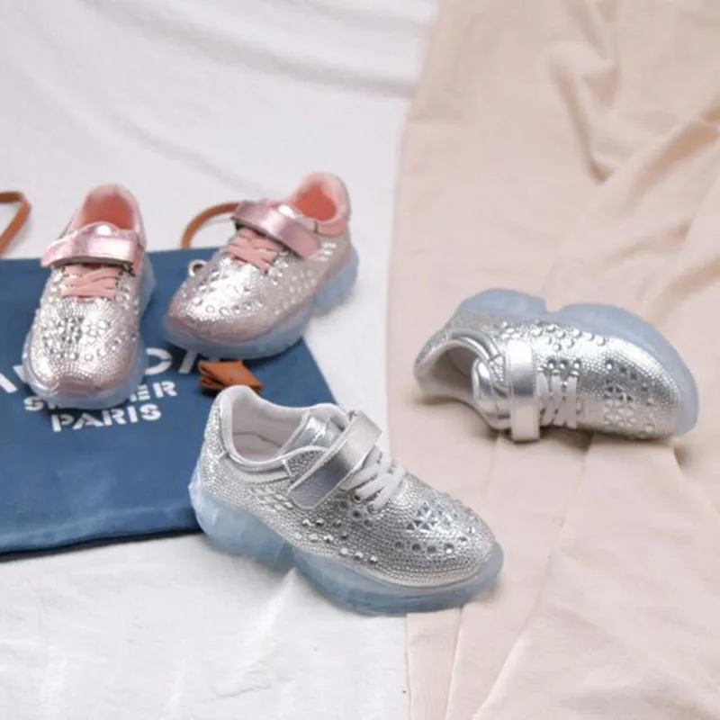 Fashion Kids Casual Flats Single Shoes Hook Loop Breathable Comfortable Crystal Design Soft Bottom Cross-tied Portable Shoes
Fashion Kids Casual Flats Single Shoes Hook Loop Breathable Comfortable Crystal Design Soft Bottom Cross-tied Portable Shoes
