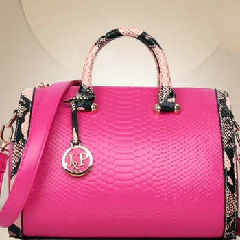 2018 The New European and American Simple atmosphere Snake Grain Boston Fashion Shoulder Handbag Hot Sale.
2018 The New European and American Simple atmosphere Snake Grain Boston Fashion Shoulder Handbag Hot Sale.