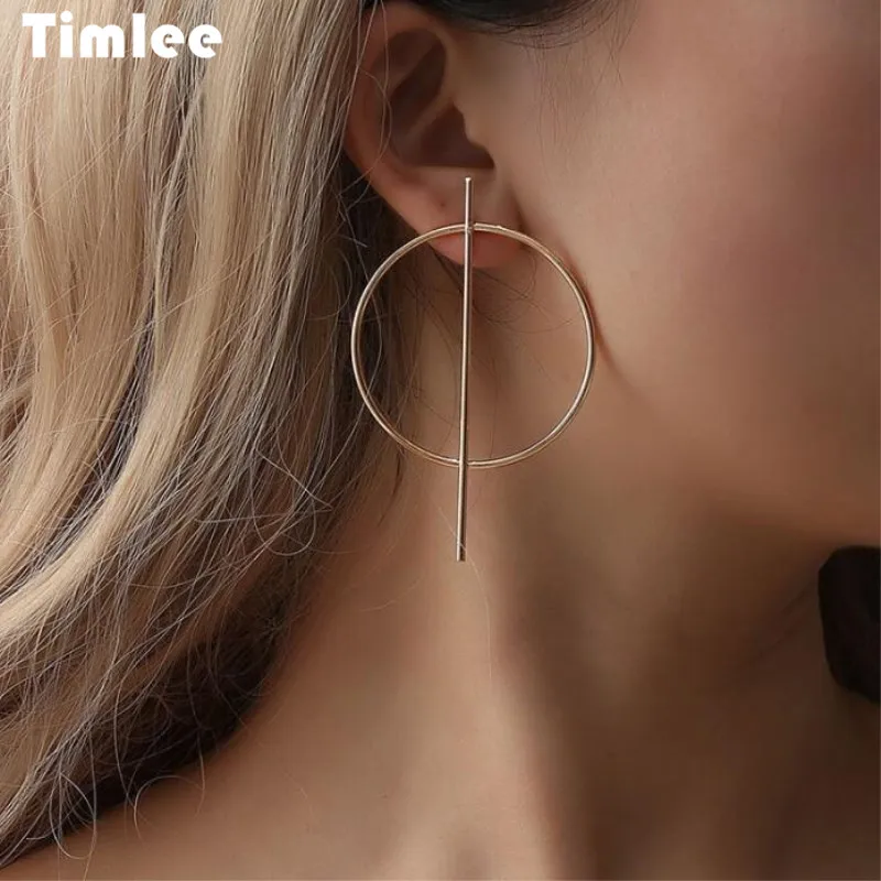 Фото Timlee E224 Free shipping New Personality Punk Style Circle Geometry Metal Round Studs Earrings Fashion Accessories Wholesale | Украшения и
