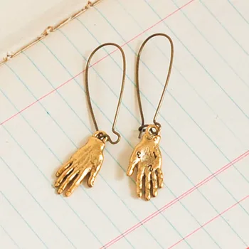 Metal Hand Hoop Earrings Charms Costume Jewelry Hand Statement Earrings For Women Top Quality Femme Bijoux
Metal Hand Hoop Earrings Charms Costume Jewelry Hand Statement Earrings For Women Top Quality Femme Bijoux
