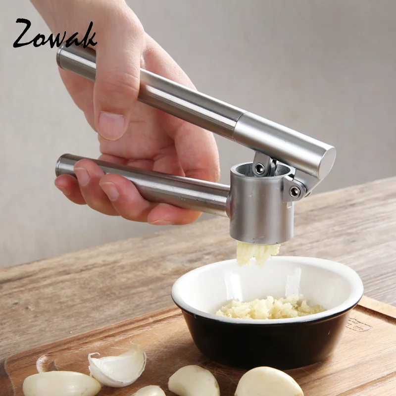 Stainless Steel Garlic Presser Extended Garlic Press Garlic Mincer Garlic Crusher Kitchen Tool Press Vegetable Tools Cutter
Stainless Steel Garlic Presser Extended Garlic Press Garlic Mincer Garlic Crusher Kitchen Tool Press Vegetable Tools Cutter