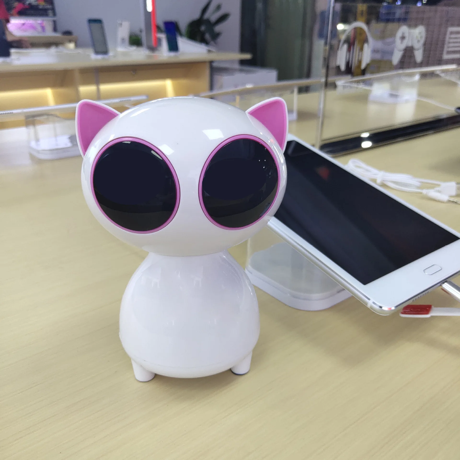 Portable Mini Speaker 3.5mm Wired Desktop Laptop Speakers Multimedia USB Computer Loudspeaker Super Bass Music Player
Portable Mini Speaker 3.5mm Wired Desktop Laptop Speakers Multimedia USB Computer Loudspeaker Super Bass Music Player