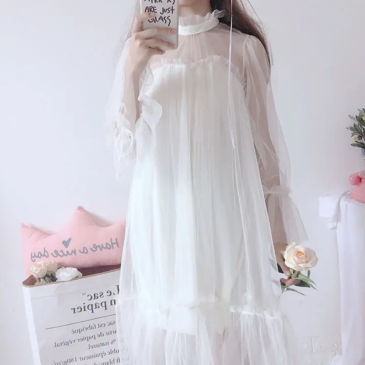 moda feminina Sweet beauty New summer Women's Clothing turtleneck loose Net yarn perspective patchwork tie flare sleeve dresses
moda feminina Sweet beauty New summer Women's Clothing turtleneck loose Net yarn perspective patchwork tie flare sleeve dresses