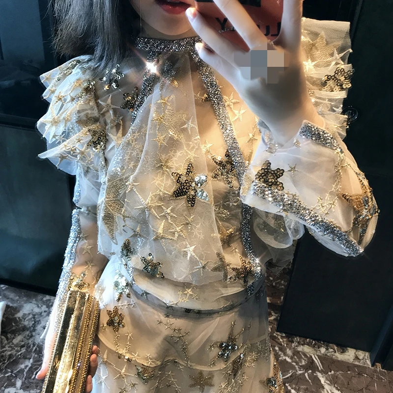 Women Vintage Embroidered Blouses Runway High Quality Female Stars Sequin Tops 2018
Women Vintage Embroidered Blouses Runway High Quality Female Stars Sequin Tops 2018