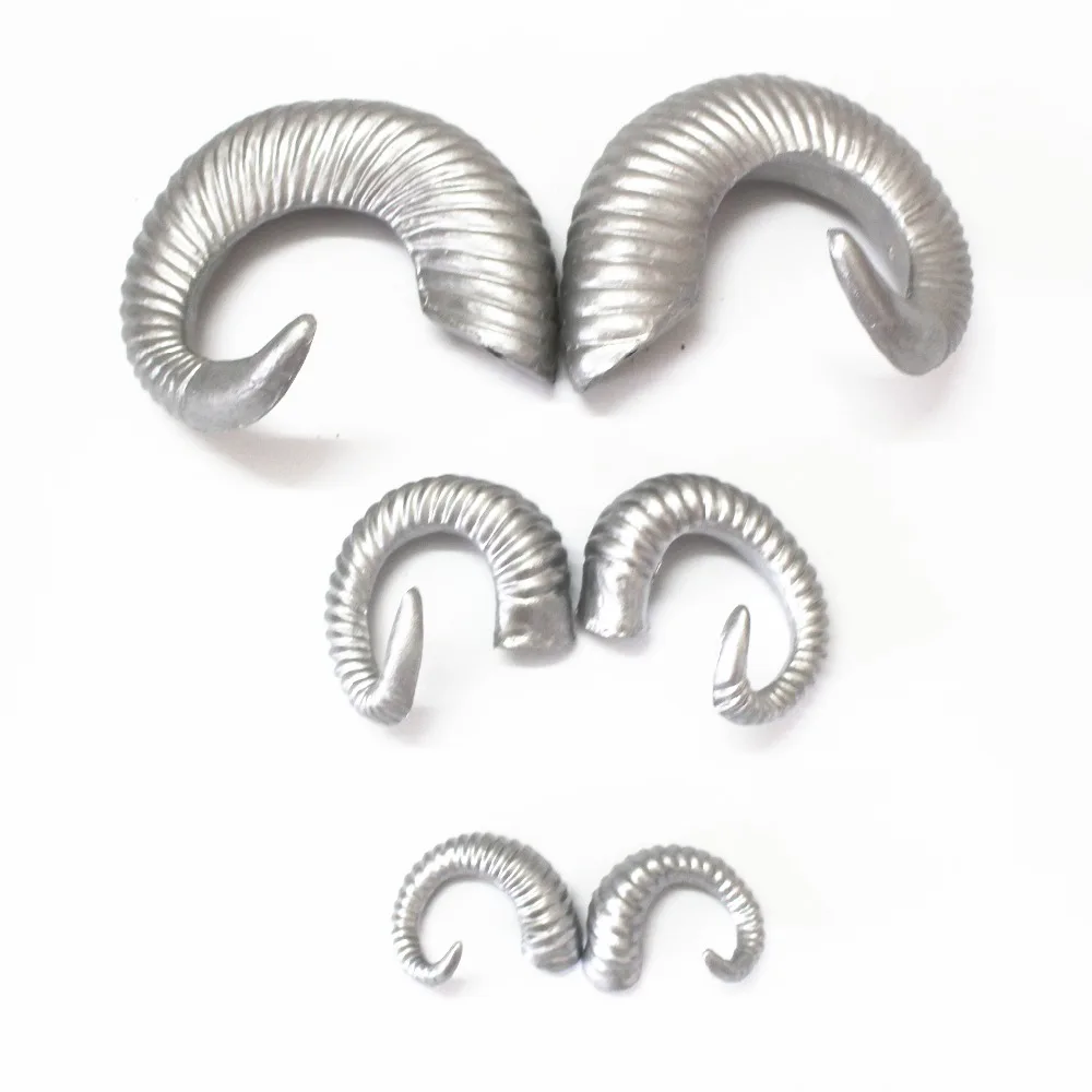 Handmade Silvery Simulation Plastic Goat Horn DIY Cosplay Material Horn HeadBand Simulation Artificial Sheep Horn Decoration
Handmade Silvery Simulation Plastic Goat Horn DIY Cosplay Material Horn HeadBand Simulation Artificial Sheep Horn Decoration