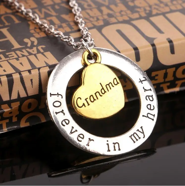 2016 I Love You Moon Grandma Grandpa Necklace Pendant For GrandDaughter,Family Gift Classic Love Heart Necklace Charm Jewelry
2016 I Love You Moon Grandma Grandpa Necklace Pendant For GrandDaughter,Family Gift Classic Love Heart Necklace Charm Jewelry