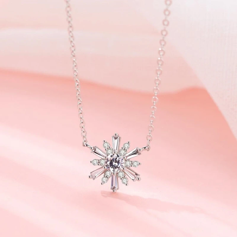 Micro-inlay 925 Sterling Silver Sun Flower Clavicle Chain Literary Sweet Temperament Personality Female Necklace SNE302
Micro-inlay 925 Sterling Silver Sun Flower Clavicle Chain Literary Sweet Temperament Personality Female Necklace SNE302