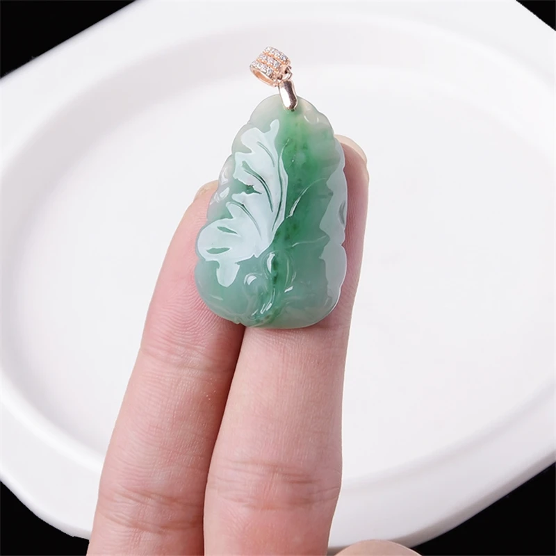 TJP Jade Lotus leaf fish Pendant accessories Hand-carved Jade Fine jewelry Fish Pendant size 36*23*7.5MM
TJP Jade Lotus leaf fish Pendant accessories Hand-carved Jade Fine jewelry Fish Pendant size 36*23*7.5MM