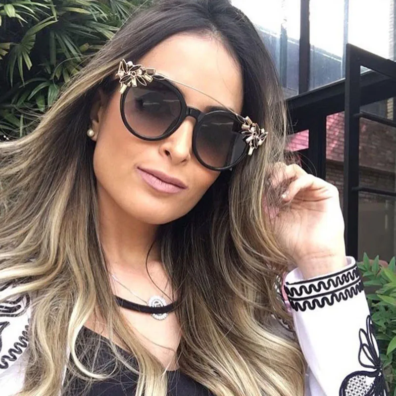 Double Girder Cat Eye Sunglasses Women Brand Designer Vintage Sun Glasses With Diamond UV400 High Quality Oculos Gafas De Sol
Double Girder Cat Eye Sunglasses Women Brand Designer Vintage Sun Glasses With Diamond UV400 High Quality Oculos Gafas De Sol