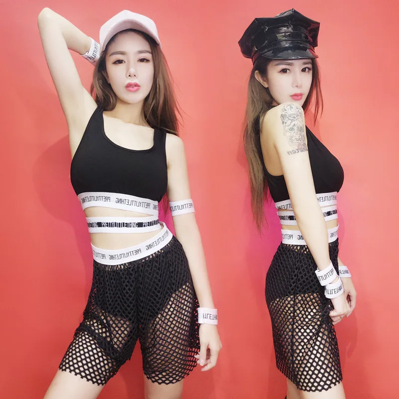 2017 DS Nightclub women Performance Outfit Costume black sexy net cloth fashion letter hip-hop bar singer DJ three-piece suit
2017 DS Nightclub women Performance Outfit Costume black sexy net cloth fashion letter hip-hop bar singer DJ three-piece suit