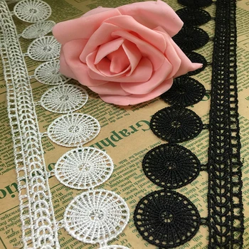 2016 New Design15Yards Polyester Barcode Coins Pattern Pendant Lace Trims For Sewing DIY Craft Accessories Lace Ribbon Fabric
2016 New Design15Yards Polyester Barcode Coins Pattern Pendant Lace Trims For Sewing DIY Craft Accessories Lace Ribbon Fabric