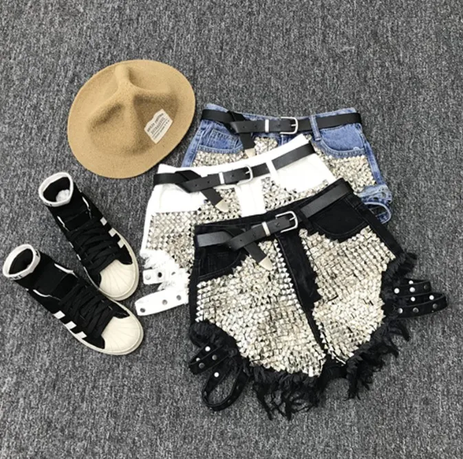 Rivet Cowboy Shorts Women 2019 New Korean Summer High Waist Punk Rivet Denim Shorts Student Girls Jeans Hot Pants
Rivet Cowboy Shorts Women 2019 New Korean Summer High Waist Punk Rivet Denim Shorts Student Girls Jeans Hot Pants