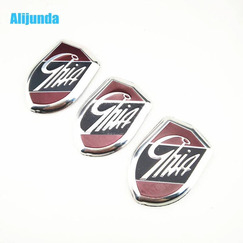 GHIA Emblems Side Shield Logos Marked Removals for Ford Focus Mondeo Fiesta Ecosport Edge For Kuga Explorer expedition
GHIA Emblems Side Shield Logos Marked Removals for Ford Focus Mondeo Fiesta Ecosport Edge For Kuga Explorer expedition